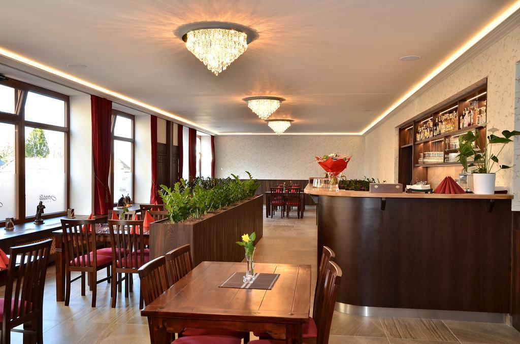 Hotel Sonata Hradec nad Moravici Exterior photo